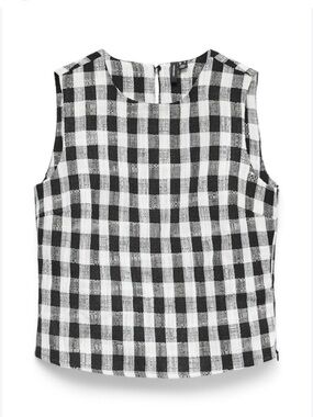 Vero Moda NWT Black and White Short Fit Top size xl